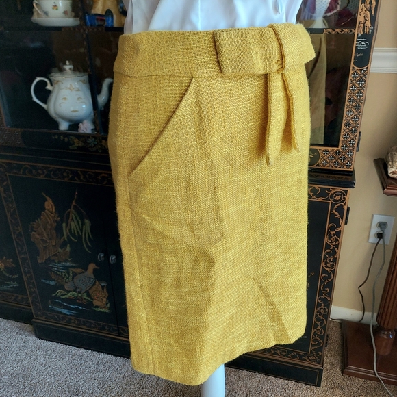 Milly Yellow Linen Pencil Skirt Size 6 pockets! - Picture 2 of 9